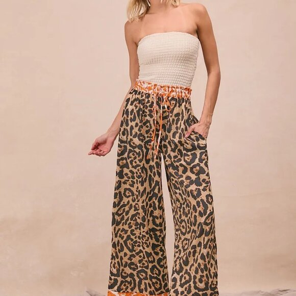 BiBi Leopard Print With Contrast Banded Wide Pants - Picture 4 of 11